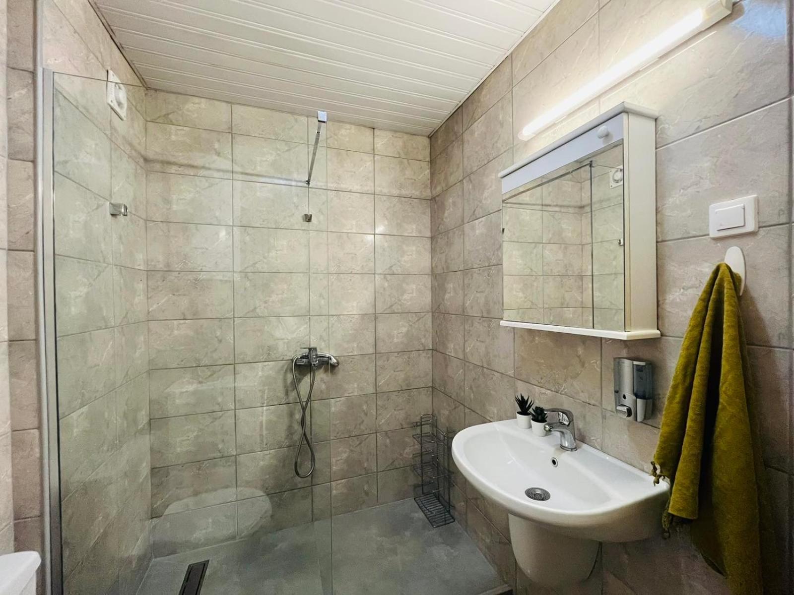 Best Value-Apartment In Скопье Экстерьер фото